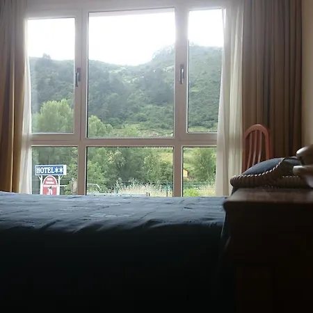 Hotel El Mirador Del Nalon 2*