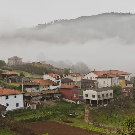 Hotel El Mirador Del Nalon 2*