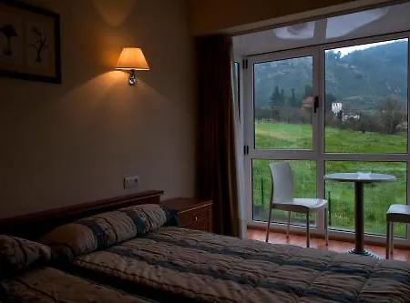 Hotel El Mirador Del Nalon 2*